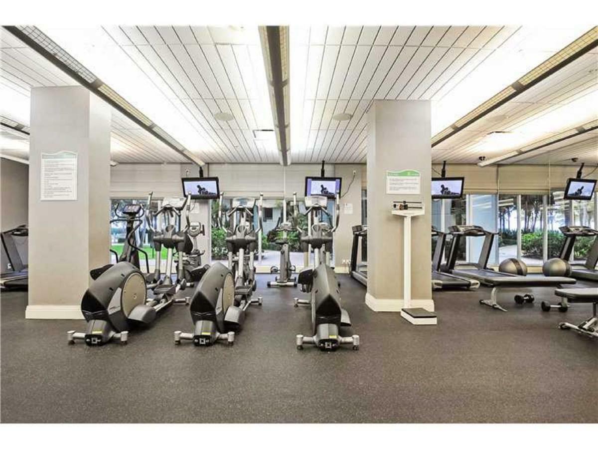 Miami Hollywood Condo For 4 People 001-21Vic Exteriör bild